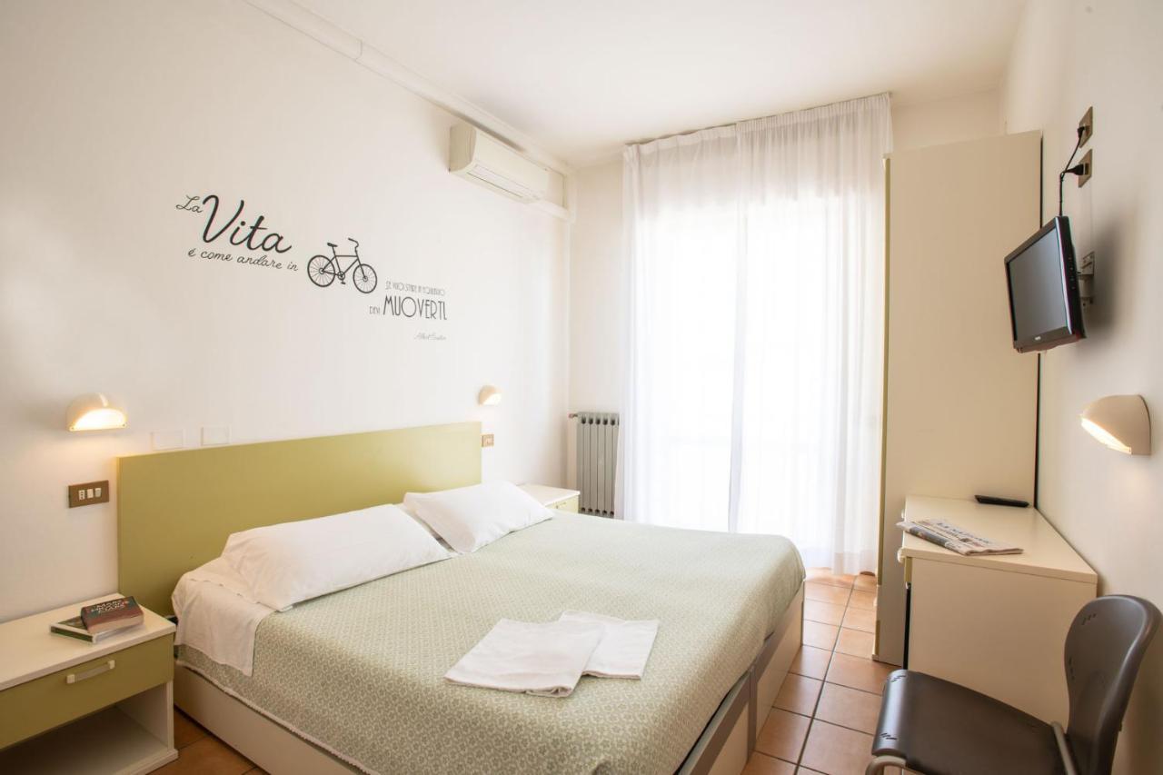 Eco-Hotel Edy Кианчано Терме Екстериор снимка