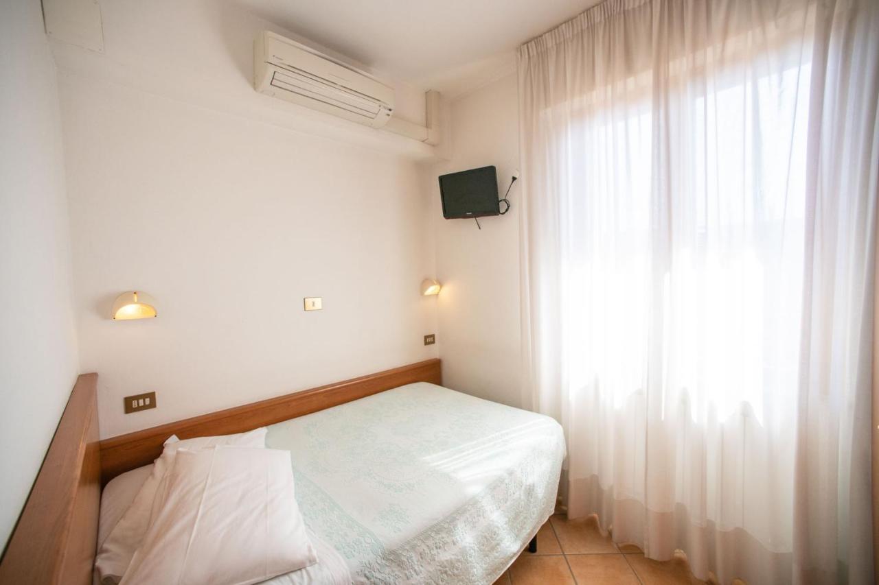 Eco-Hotel Edy Кианчано Терме Екстериор снимка