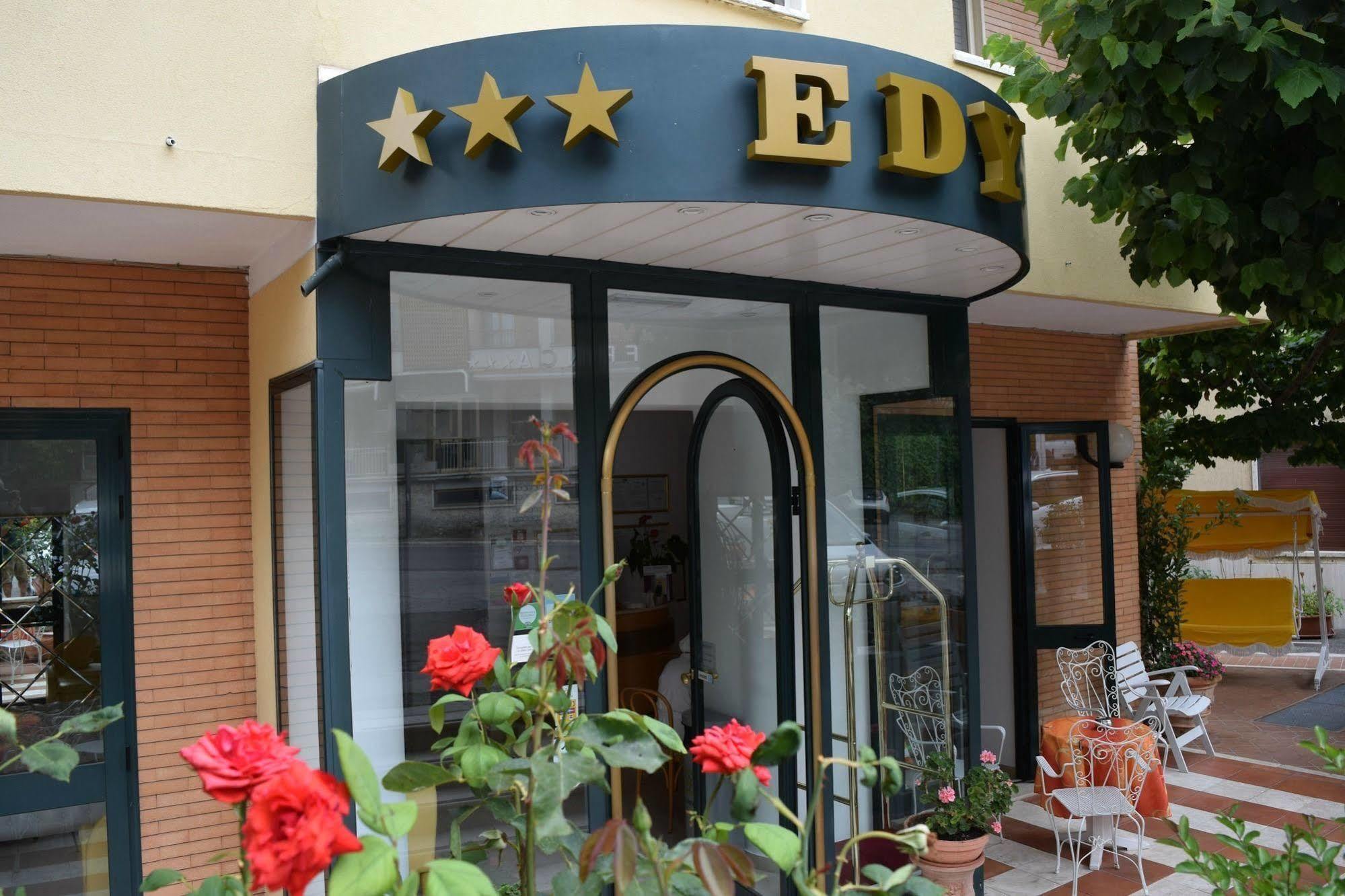 Eco-Hotel Edy Кианчано Терме Екстериор снимка