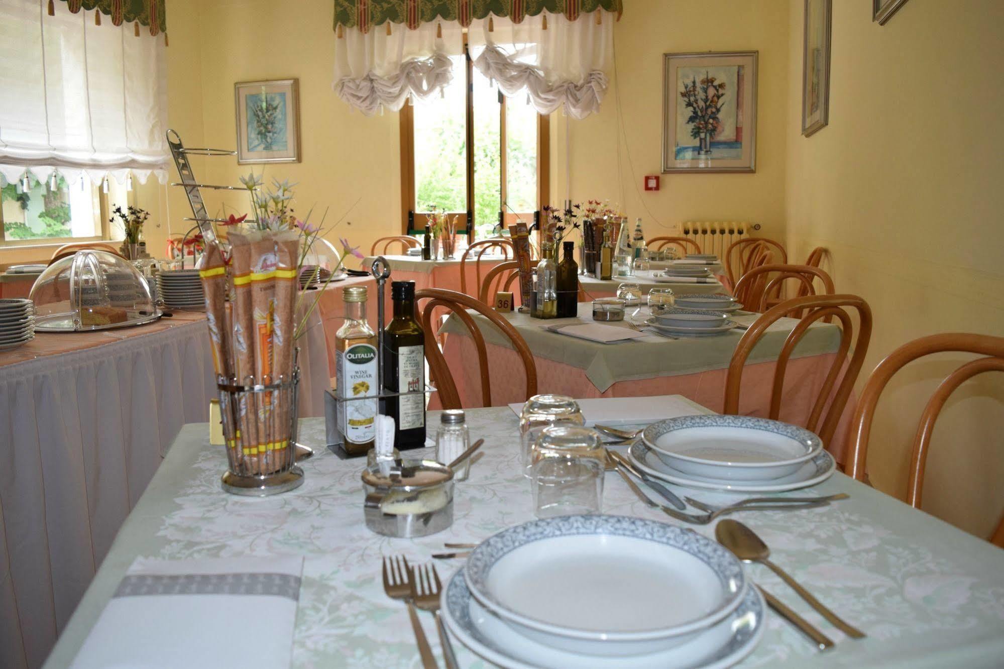 Eco-Hotel Edy Кианчано Терме Екстериор снимка
